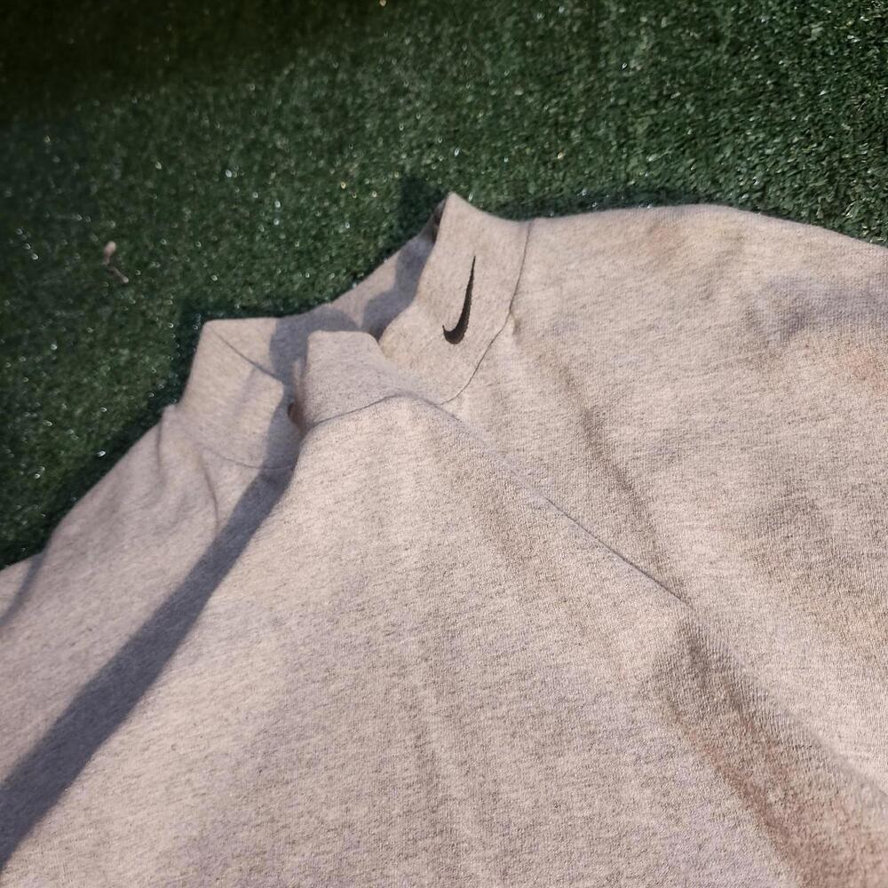 2000s Collar Embroided Logo Nike Longsleeve
